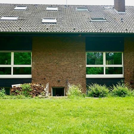 Helle Kellerwohnung Im Gruenen Mit Sauna Colonia Exterior foto