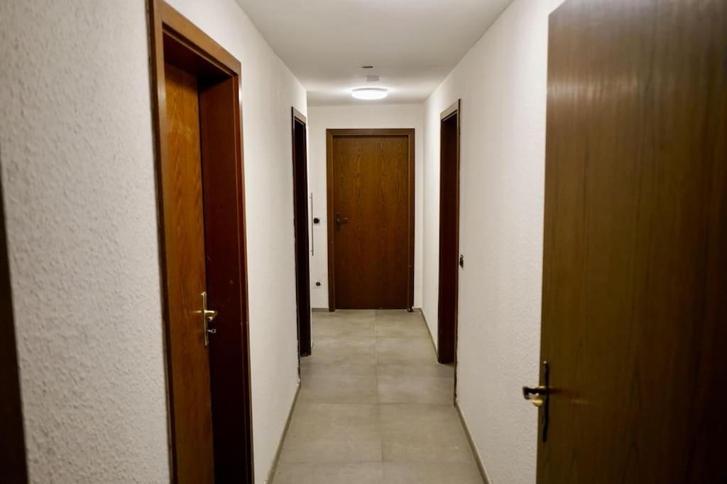 Helle Kellerwohnung Im Gruenen Mit Sauna Colonia Exterior foto