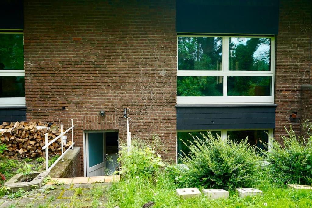 Helle Kellerwohnung Im Gruenen Mit Sauna Colonia Exterior foto